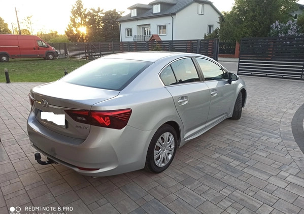 Toyota Avensis cena 45400 przebieg: 210000, rok produkcji 2016 z Radzymin małe 29